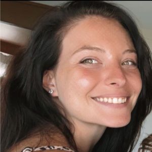 Meet your Posher, Meagan